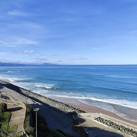 La Colline Bleue Apartment